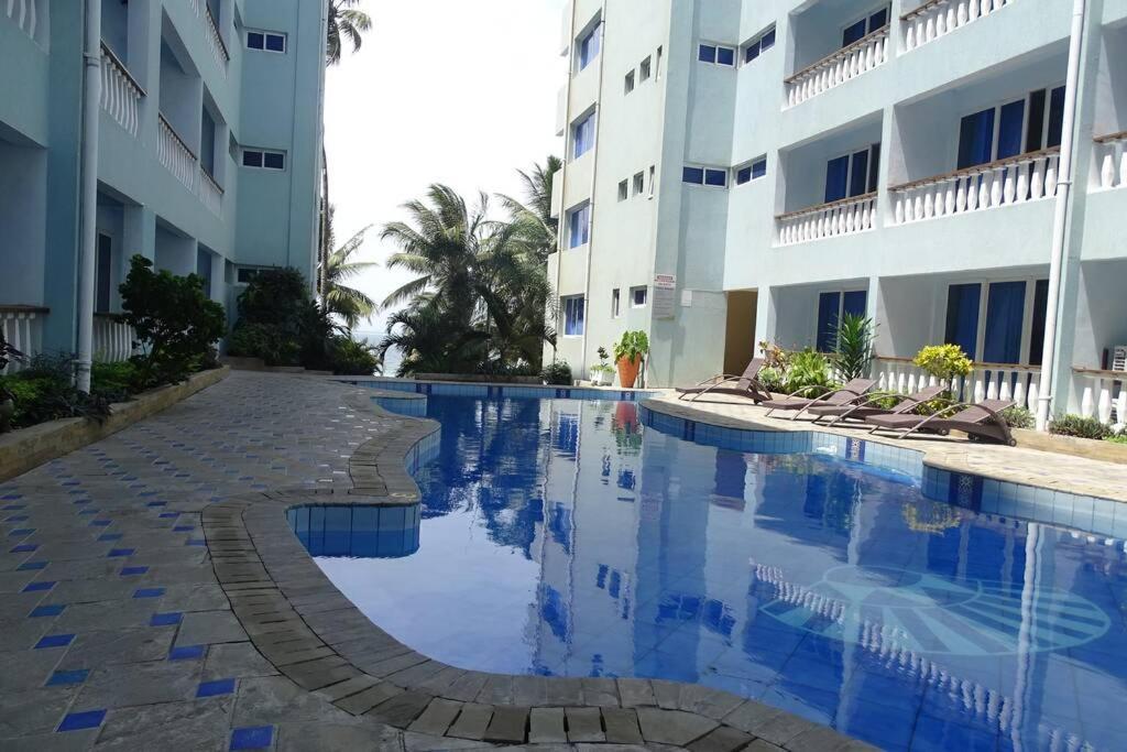 Cowrie Beach Haven Studio Apartment Mombasa Luaran gambar